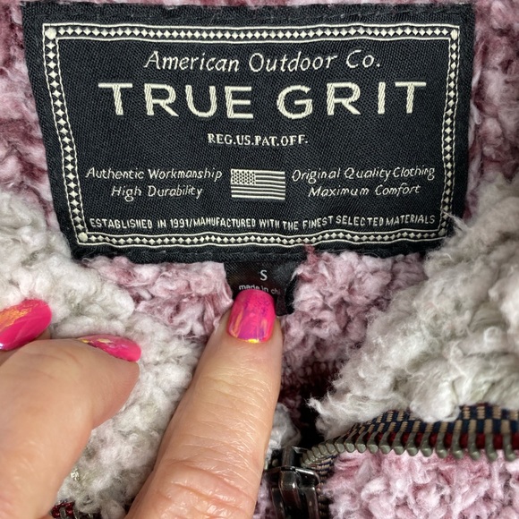 True Grit Burgundy Sherpa Pullover Fleece  Jacket - Picture 2 of 10